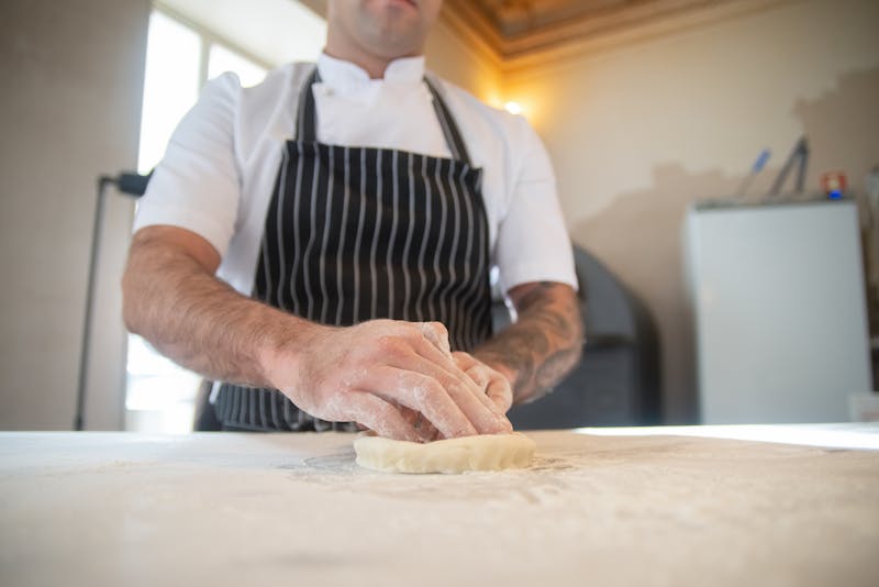 Via 313 kitchen squad working together to craft perfect pizzas